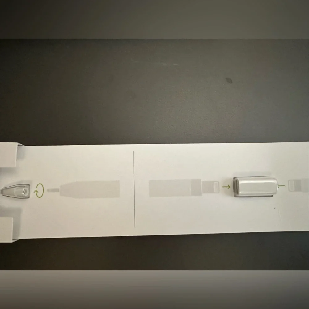 Apple Pencil (1st Generation) - Includes USB-C to Pencil Adapter